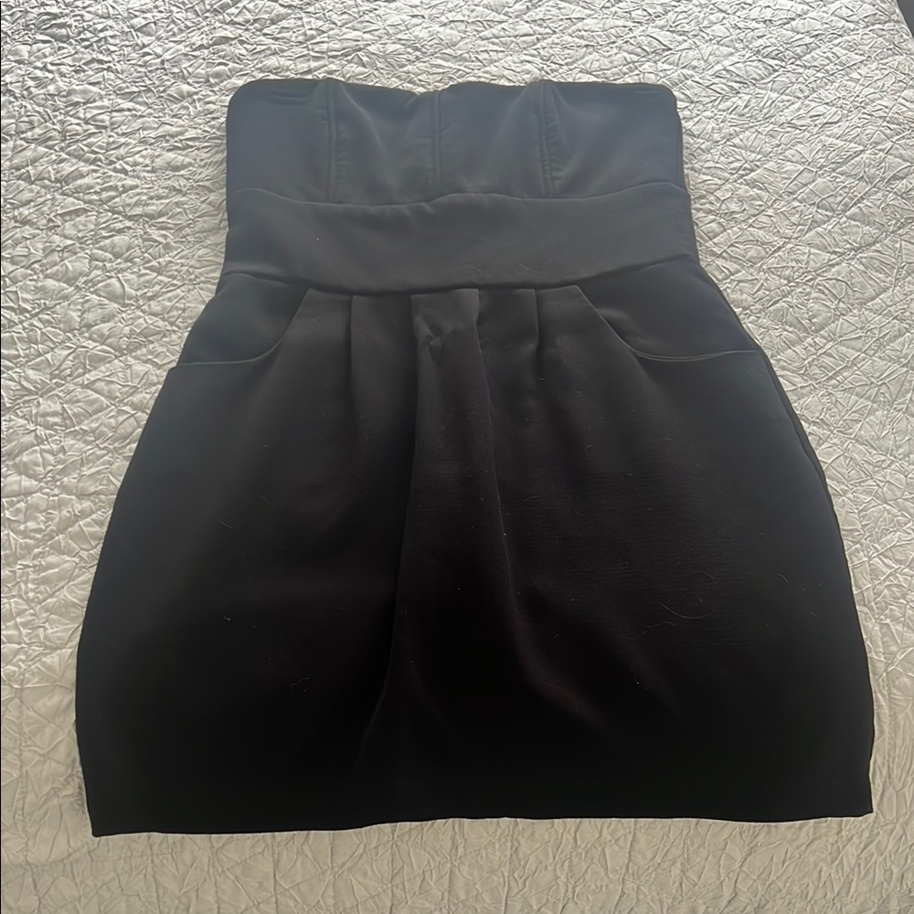 Forever 21 Black Strapless Sheath Cocktail Dress